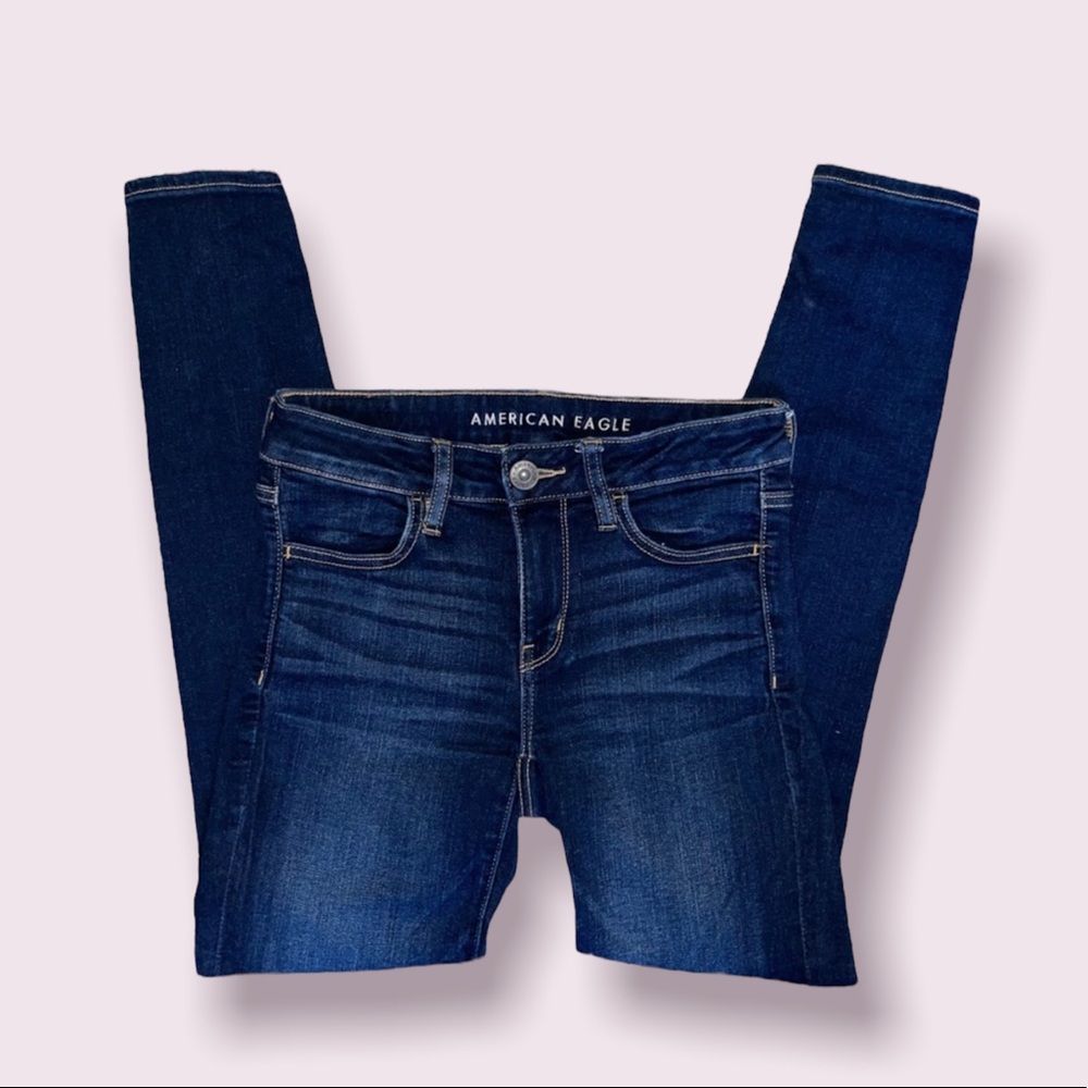 AMERICAN EAGLE | Super Stretch High Waisted Rise Skinny Dark Wash Jeggings